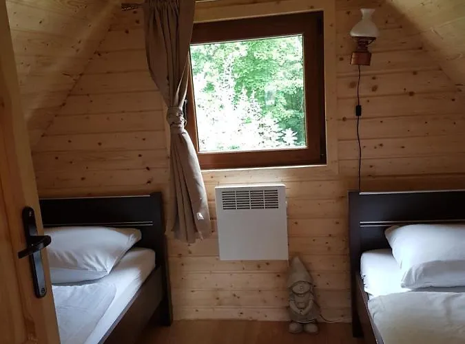 Pod śnieżką Domek letniskowy *